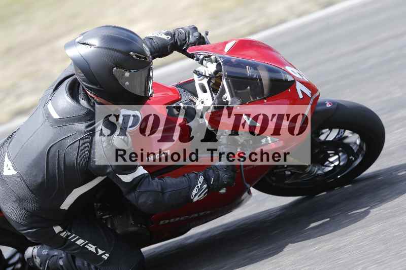 /21 17.06.2026  Ducati Schweiz Track Warmup ADR/Gruppe gelb/19